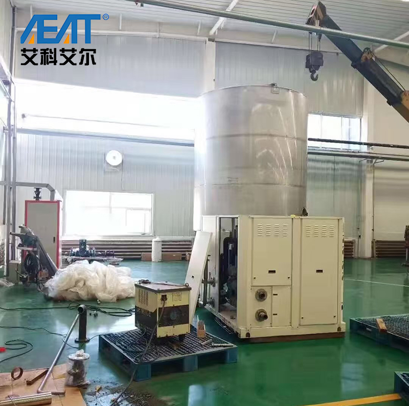 江蘇某食品廠電蒸汽鍋爐現(xiàn)場使用圖片
